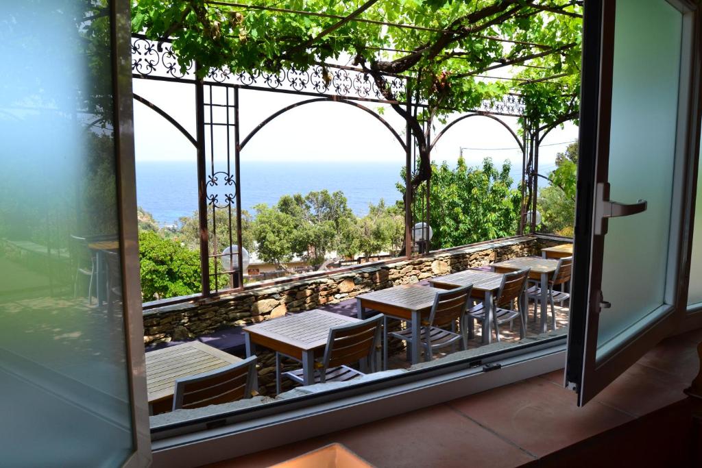 Casa di Babbo - Triple Room (2 Adults + 1 Child)