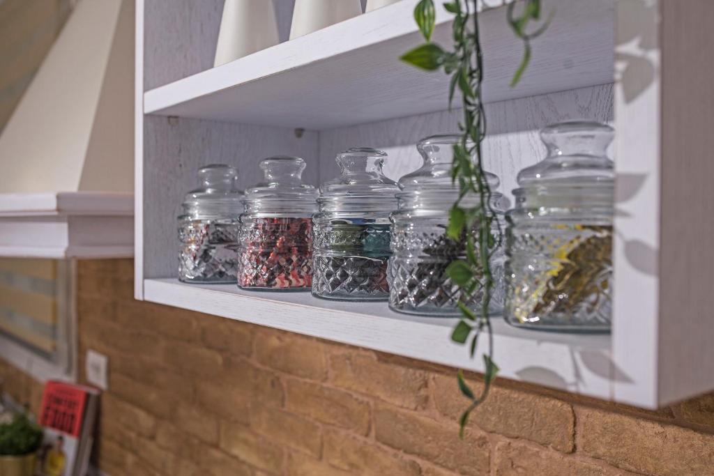 Domus Lux Houses by Konnect - 12