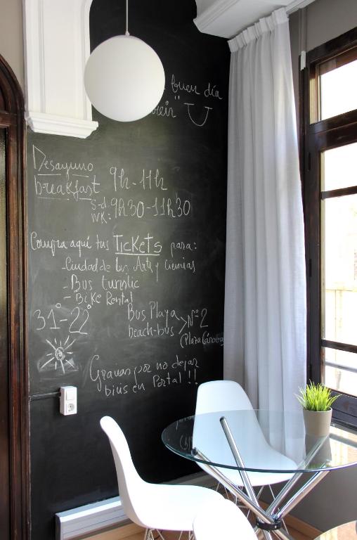 7 Moons Bed & Breakfast, Valencia – Updated 2023 Prices