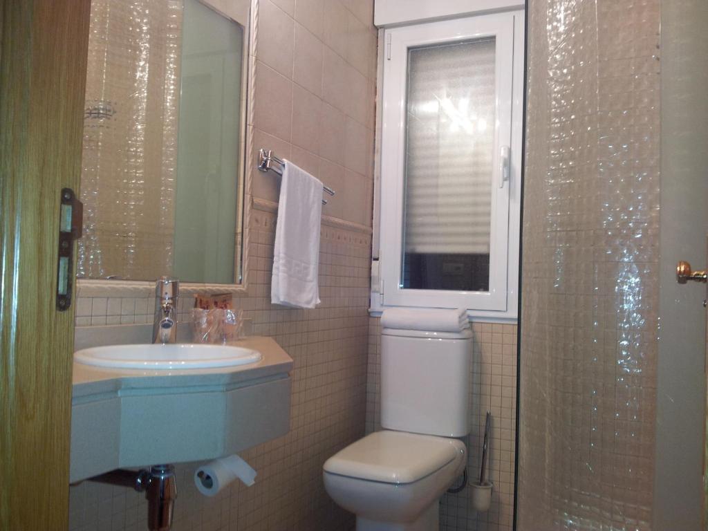 Kúpeľňa v ubytovaní Alojamientos Río Cares