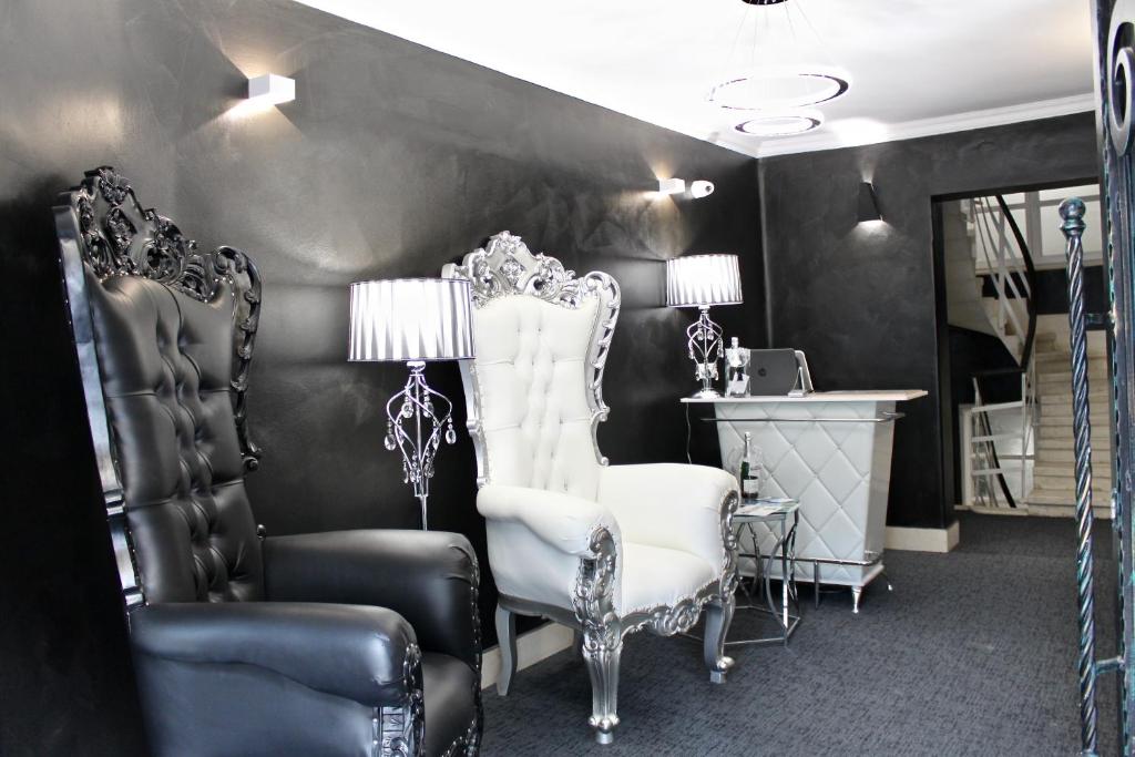 Galeria Valeria Seaside Downtown - MAG Quaint & Elegant Boutique Hotels