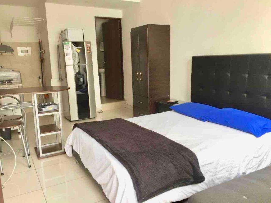 BEAUTIFUL STUDIO IN CENTRAL LOCATION 102