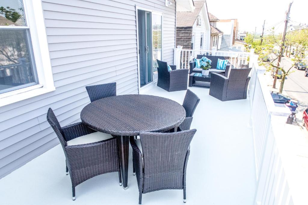 Balkón nebo terasa v ubytování Lux 3 Bd - Perfect & Parking & Massive Patio