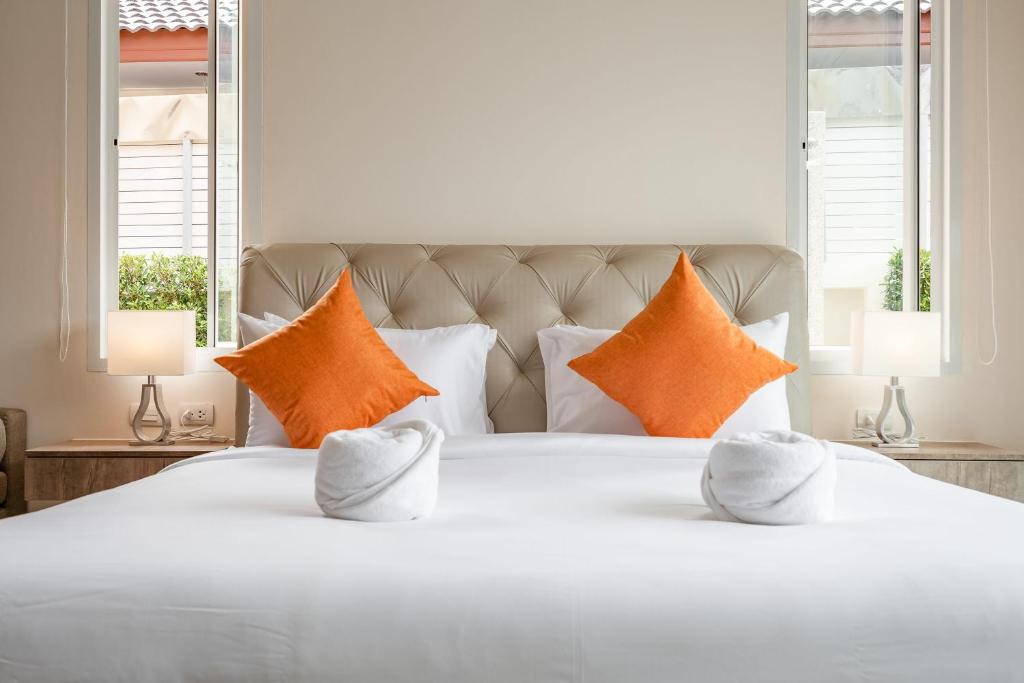 Fotografie z fotogalerie ubytování Luxury Pool Villa A18 / 3BR 6-8 persons v destinaci Ban Huai Yai