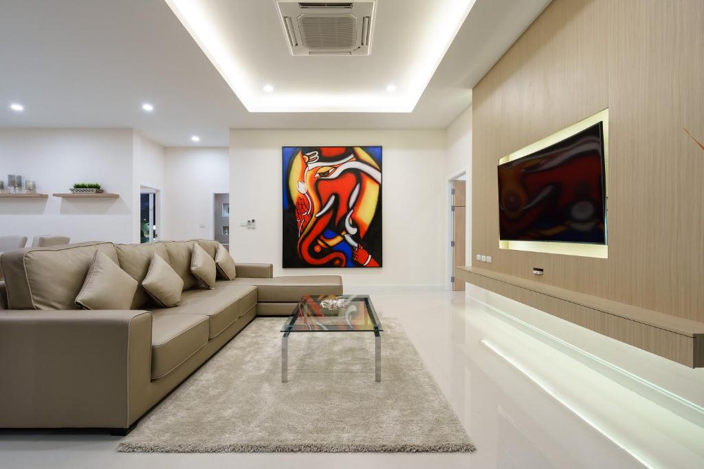 Fotografie z fotogalerie ubytování Luxury Pool Villa A18 / 3BR 6-8 persons v destinaci Ban Huai Yai
