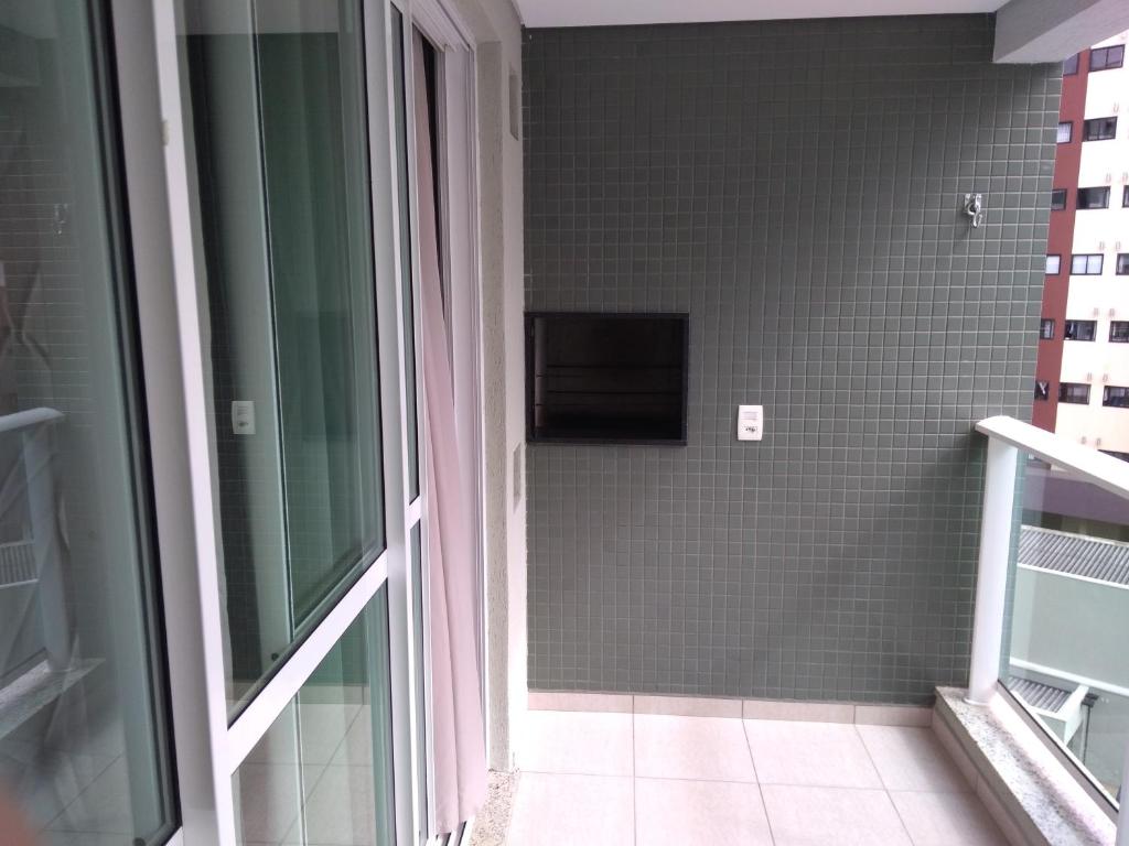 APTO EM CONDOMÍNIO CLUBE