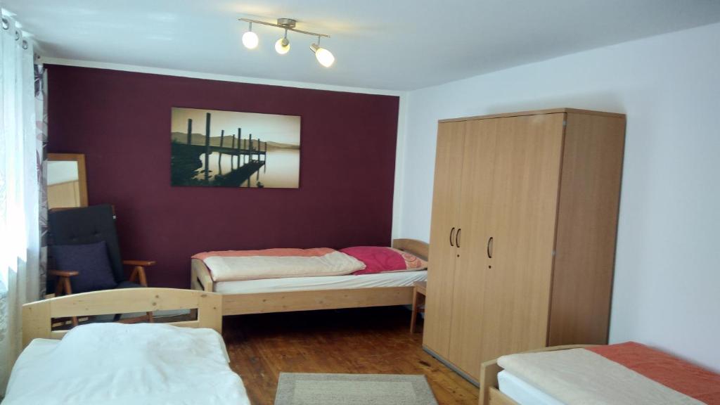 Postel nebo postele na pokoji v ubytování "Klein und Fein"-Monteurzimmer Pohlheim