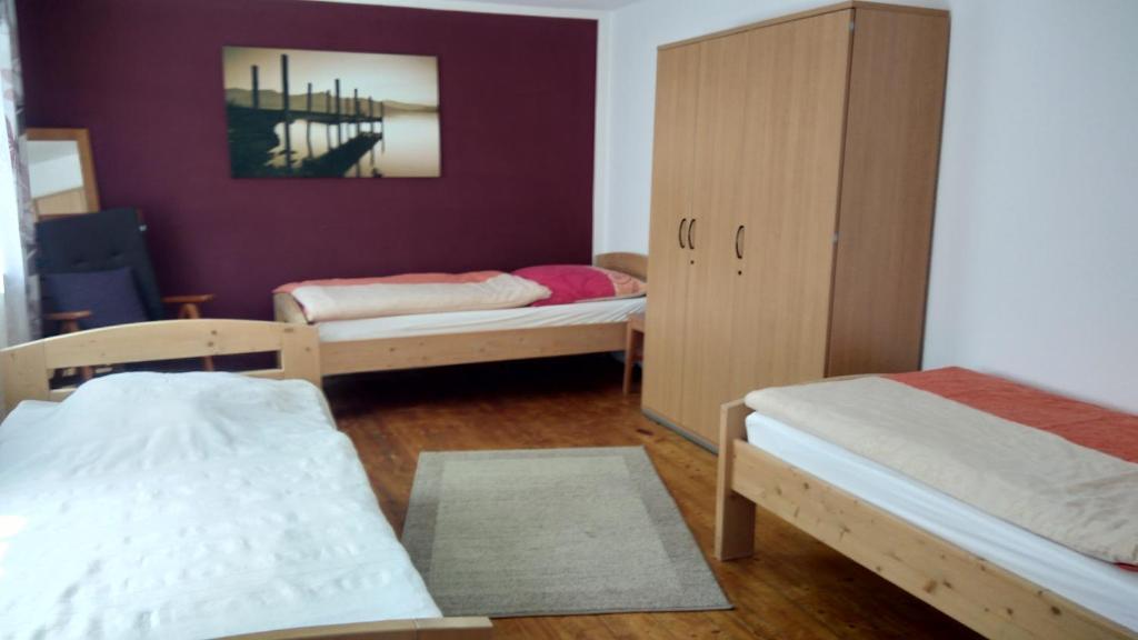 Postel nebo postele na pokoji v ubytování "Klein und Fein"-Monteurzimmer Pohlheim
