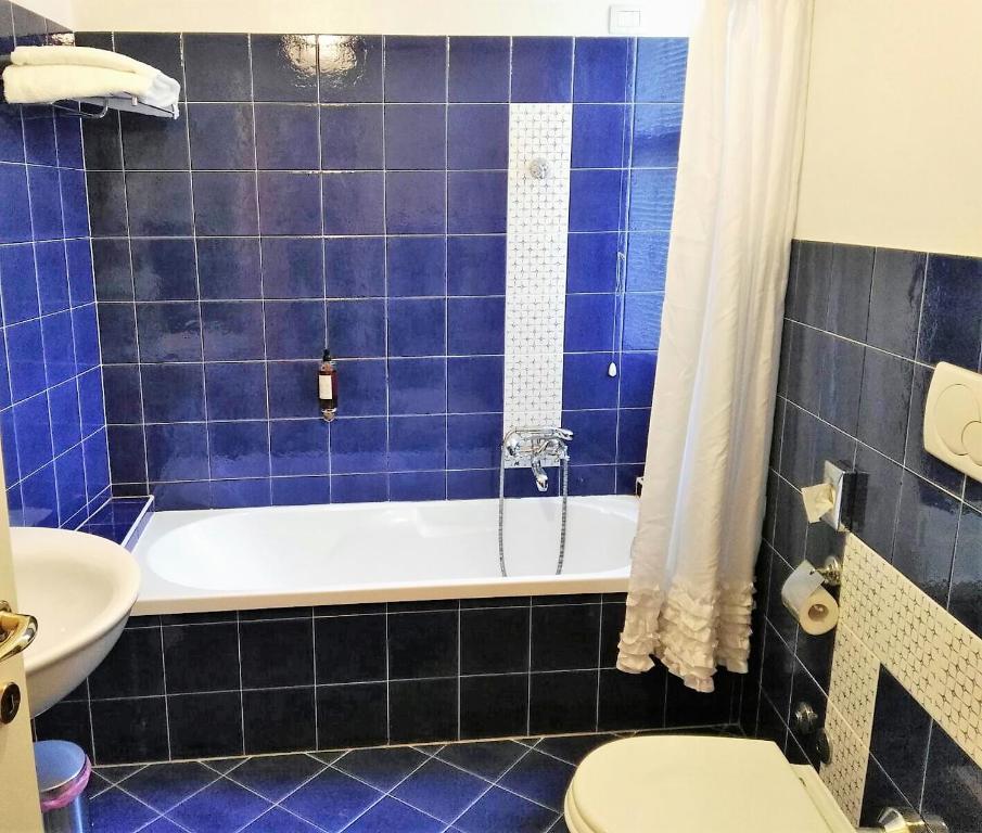 Koupelna v ubytování Relais Alcova del Doge