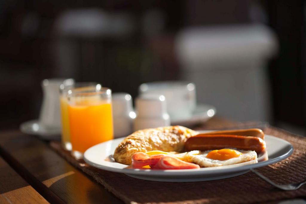 Mukdara Beach Villa & Spa Resort - 6