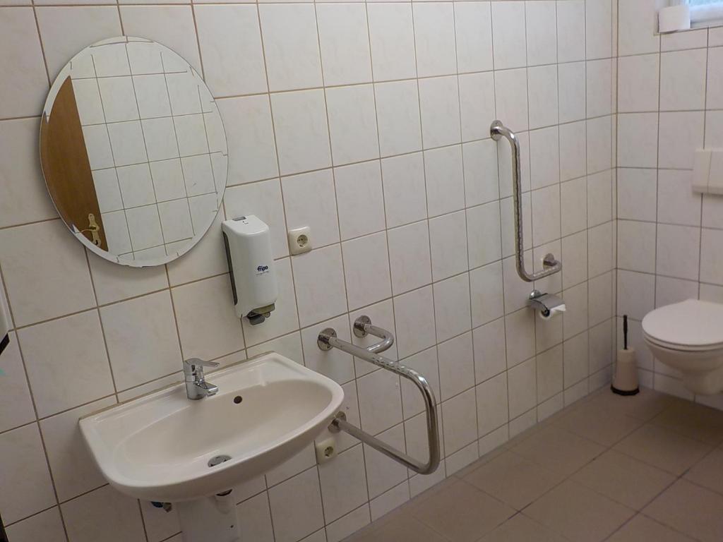 Koupelna v ubytování Zehrermühle Campinghütte