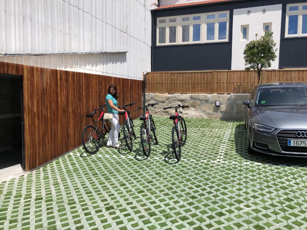 Porto Deluxe Apartments - 16