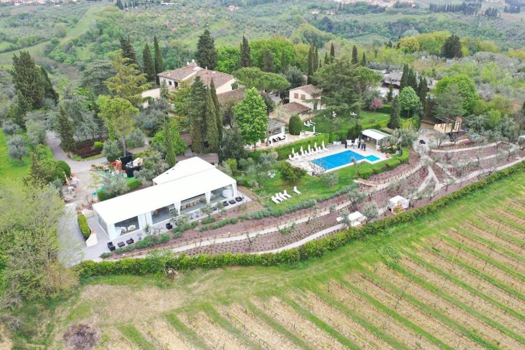 Bazén v ubytovaní Villa I Barronci Resort & Spa alebo v jeho blízkosti