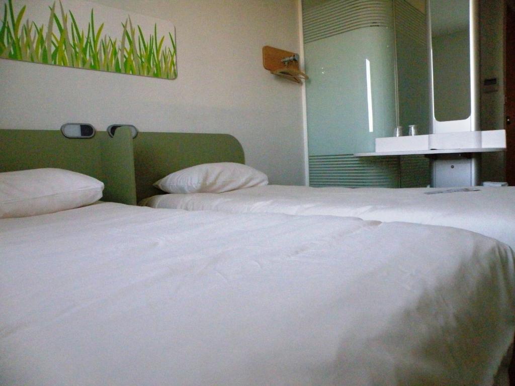 ibis budget Montauban Les Chaumes - Habitación Triple