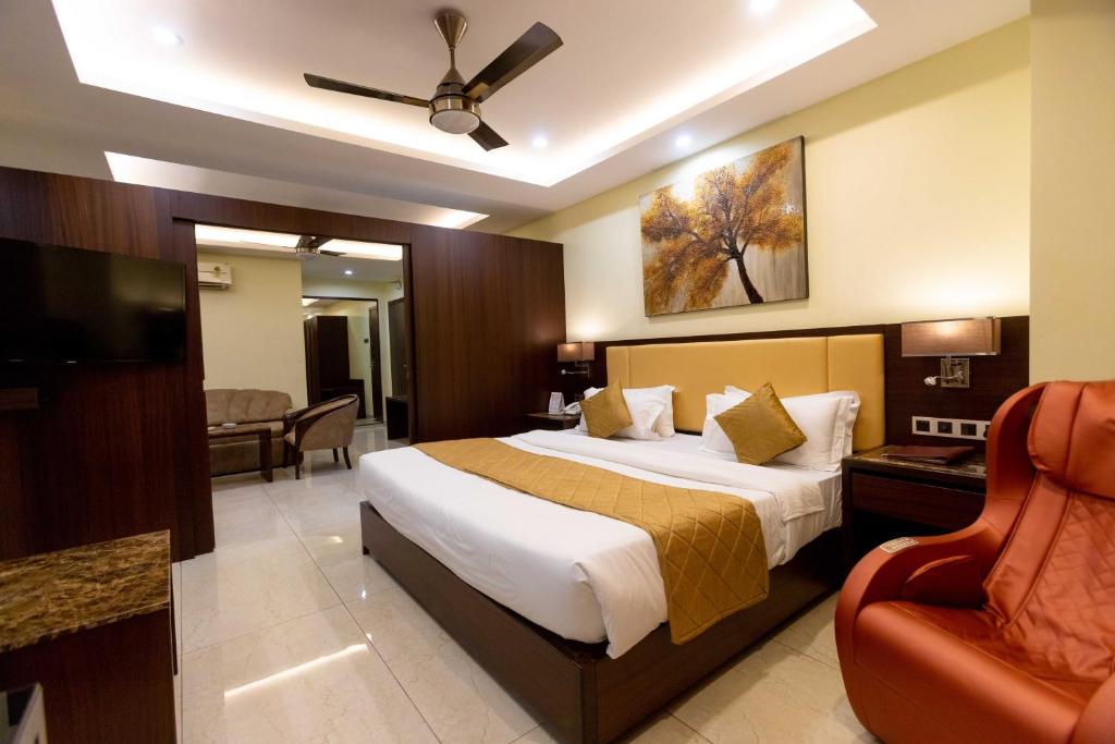 امکانات Hotel Godwin - Colaba - تصویر ۴