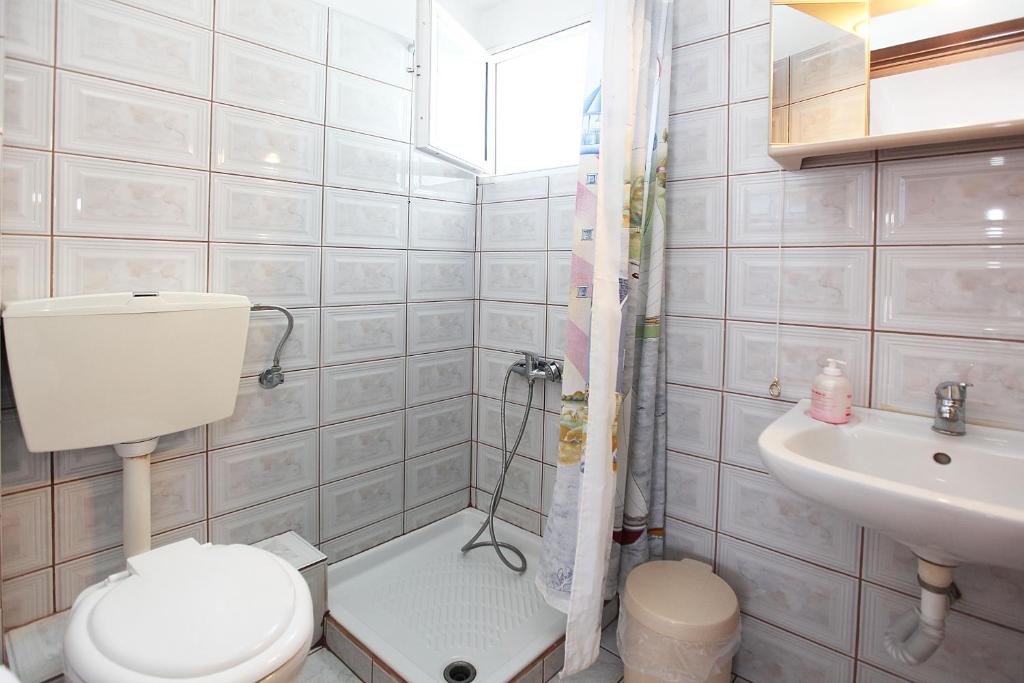 Koupelna v ubytování Hotel Fourkos