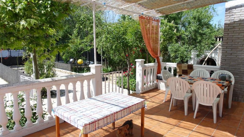 Balkón nebo terasa v ubytování Villa Flores