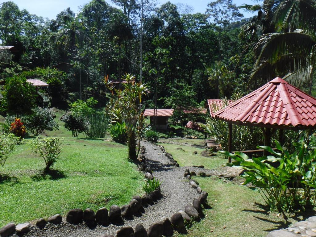 Zahrada ubytování Pacuare River Lodge