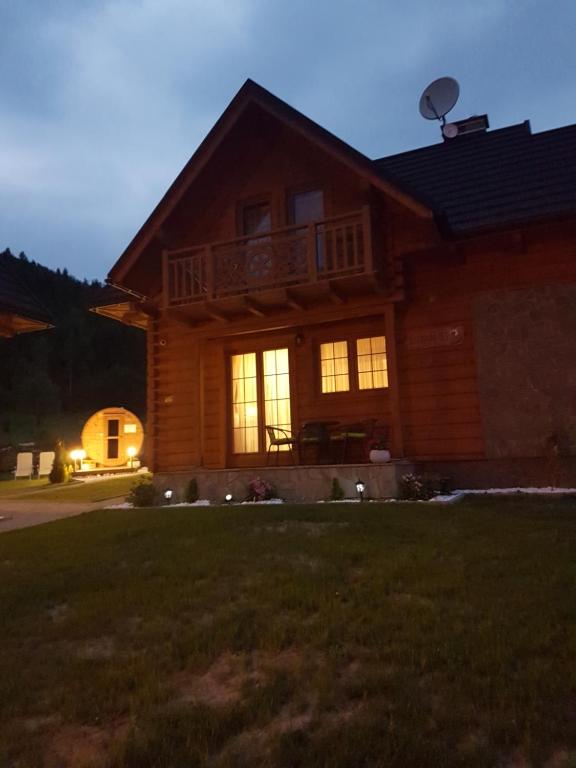 Budova, v ktorej sa apartmán nachádza