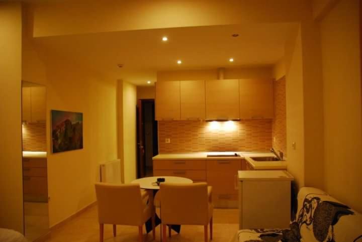 Posezení v ubytování LESSIOTI APARTMENTS
