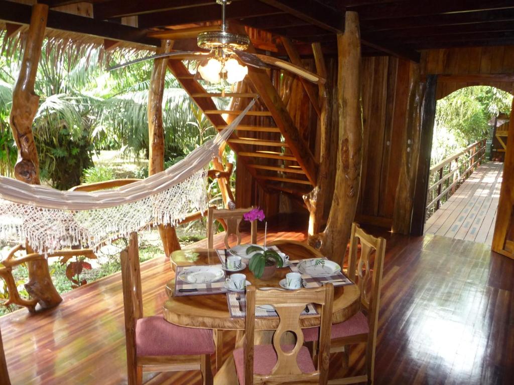 Zahrada ubytování Topos Tree House