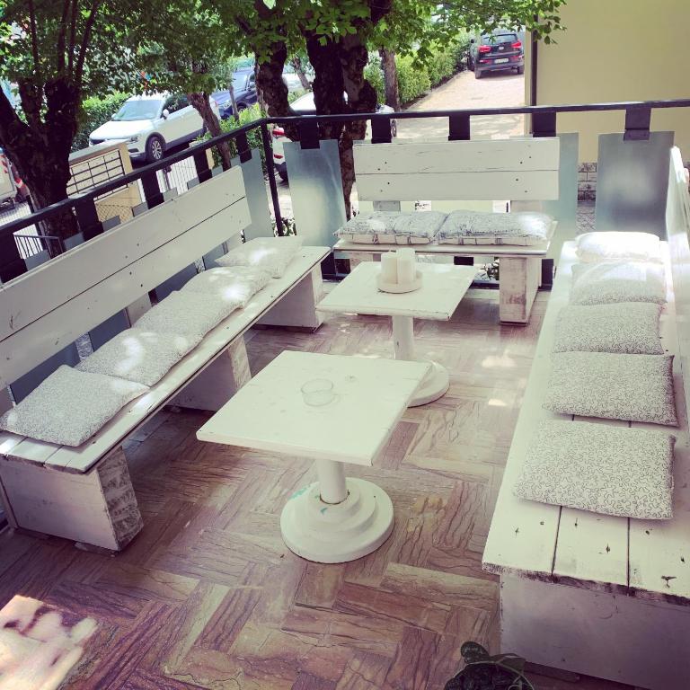 Posezení v ubytování Alice Hotel