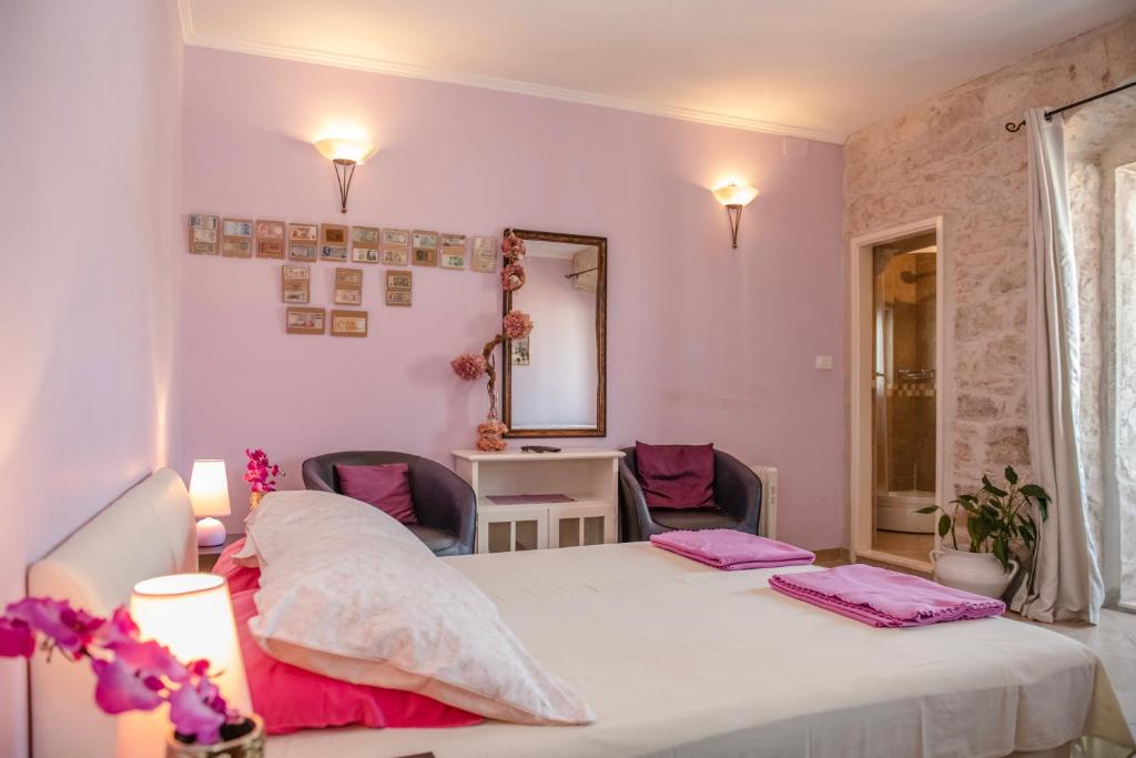 Devivi Apartments - 4