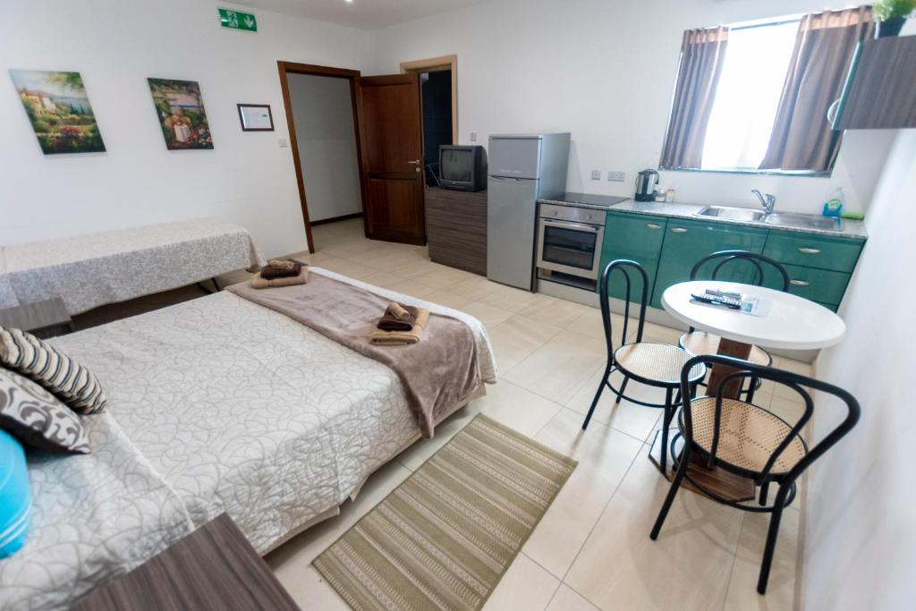 Estrella Lodging - Deluxe Studio公寓