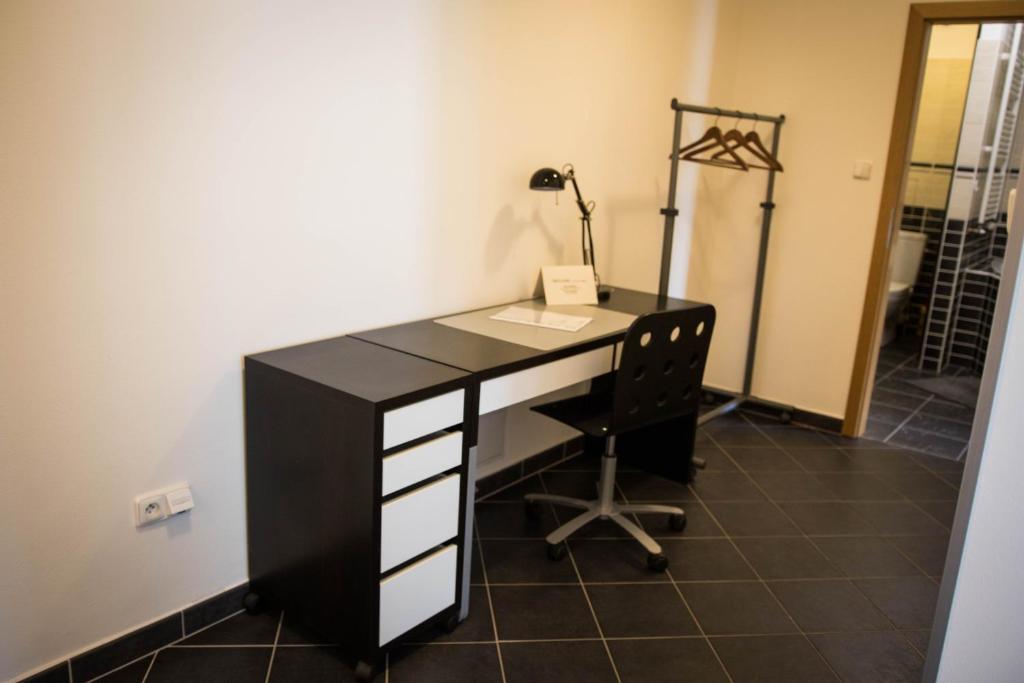 Zdjęcie z galerii obiektu Apartment Poruba STREET VIEW w Ostravie