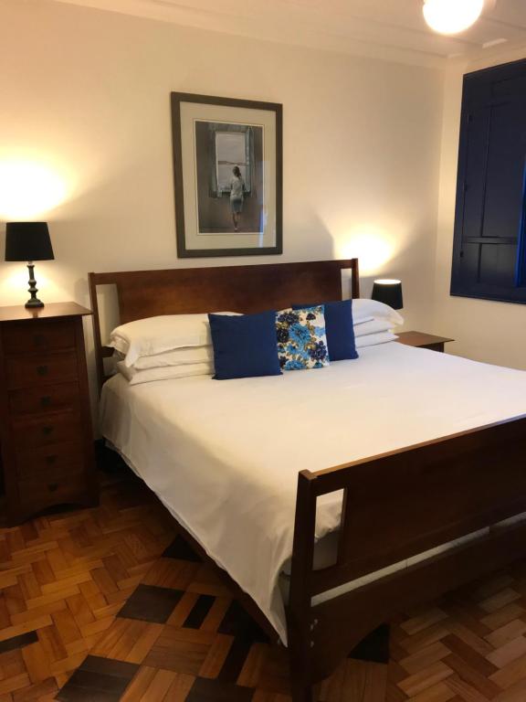  Casa dos Meninos B&B