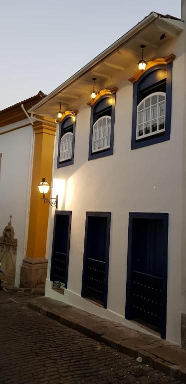  Casa dos Meninos B&B