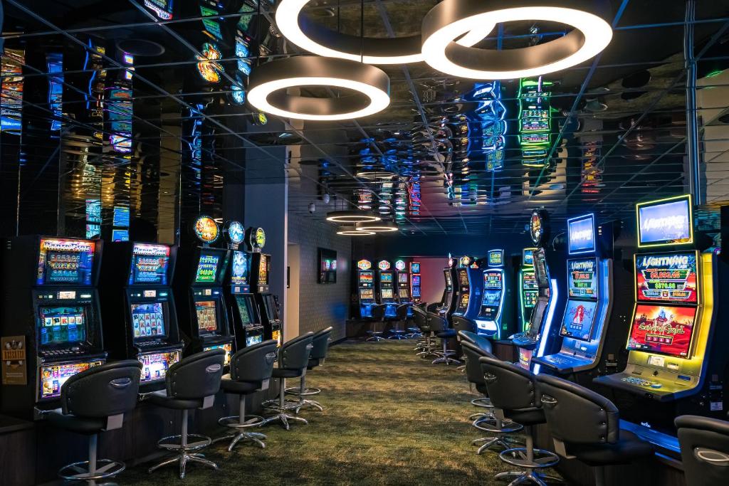 Kasino v hotelu nebo okolí