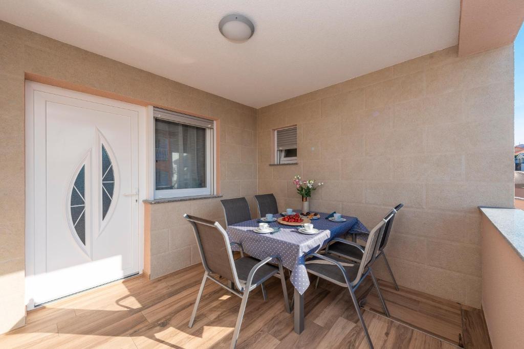 Fotografie z fotogalerie ubytování LUXURY APARTMENTS - LA VIR 3 & 4 v destinaci Vir