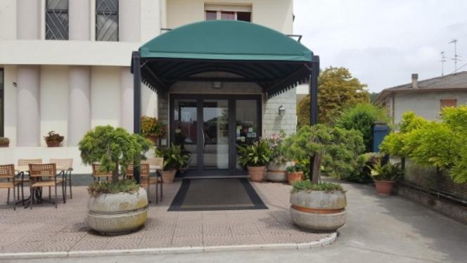 Exteriér nebo vchod ubytování Hotel Passacor - Business & Bike