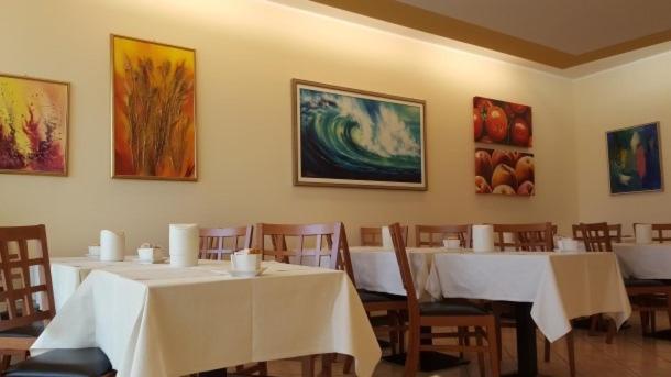 Restaurace v ubytování Hotel Passacor - Business & Bike
