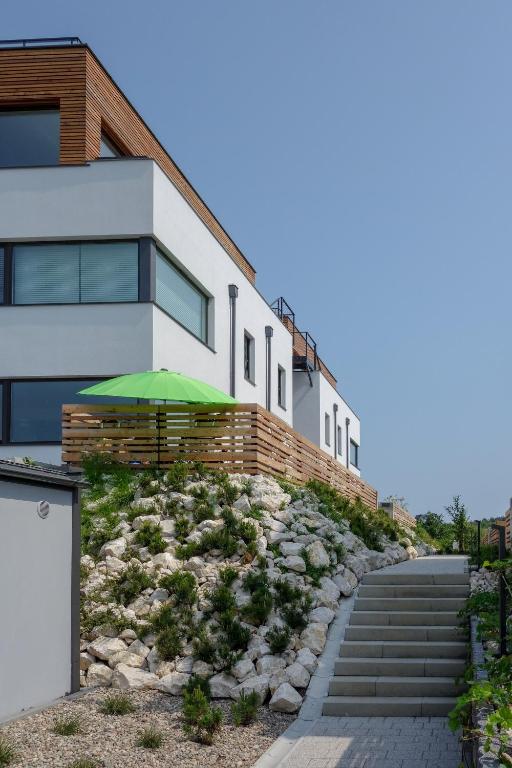 Budova, kde se apartmán nachází