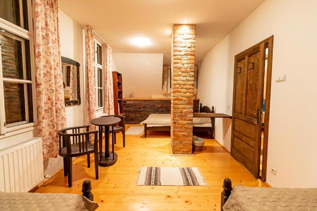 Barn guesthouse / Csűr vendégház - Classic Quadruple Room