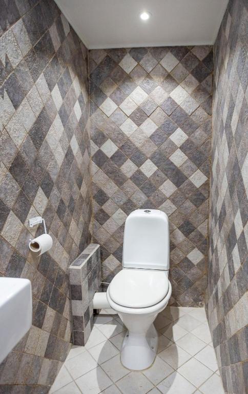 Eight Rooms - Resim 19