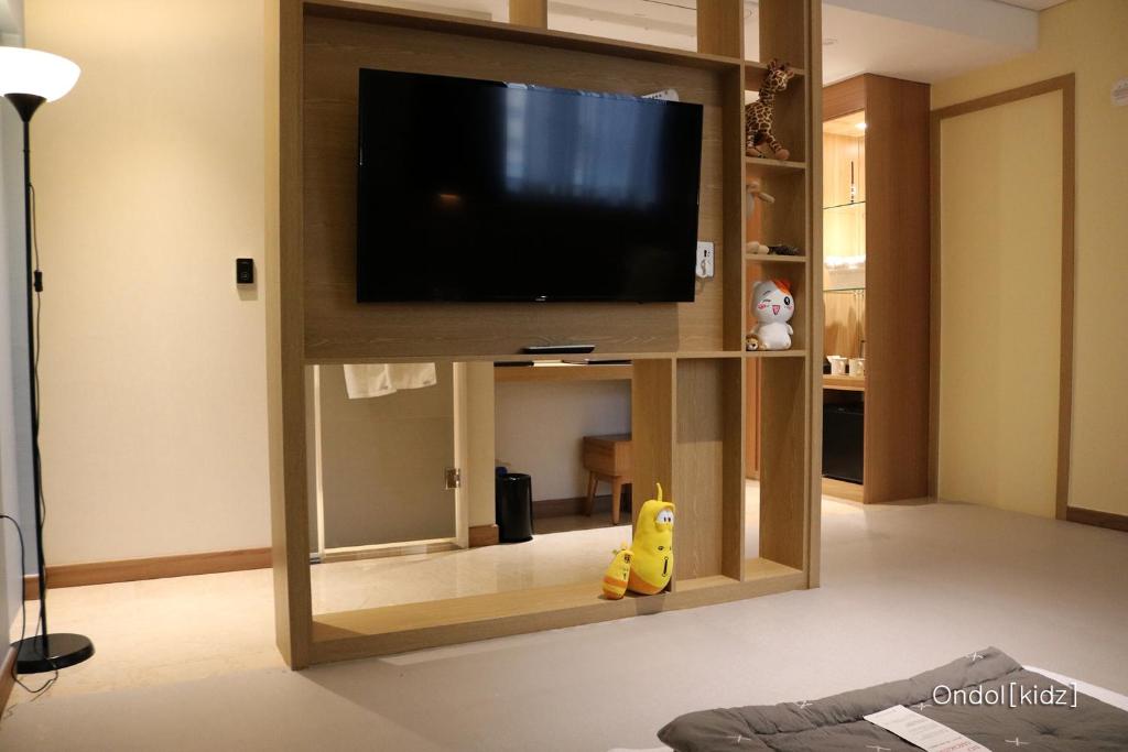 Benikea Hotel Yangsan - Korean-Style Kids Ondol Room