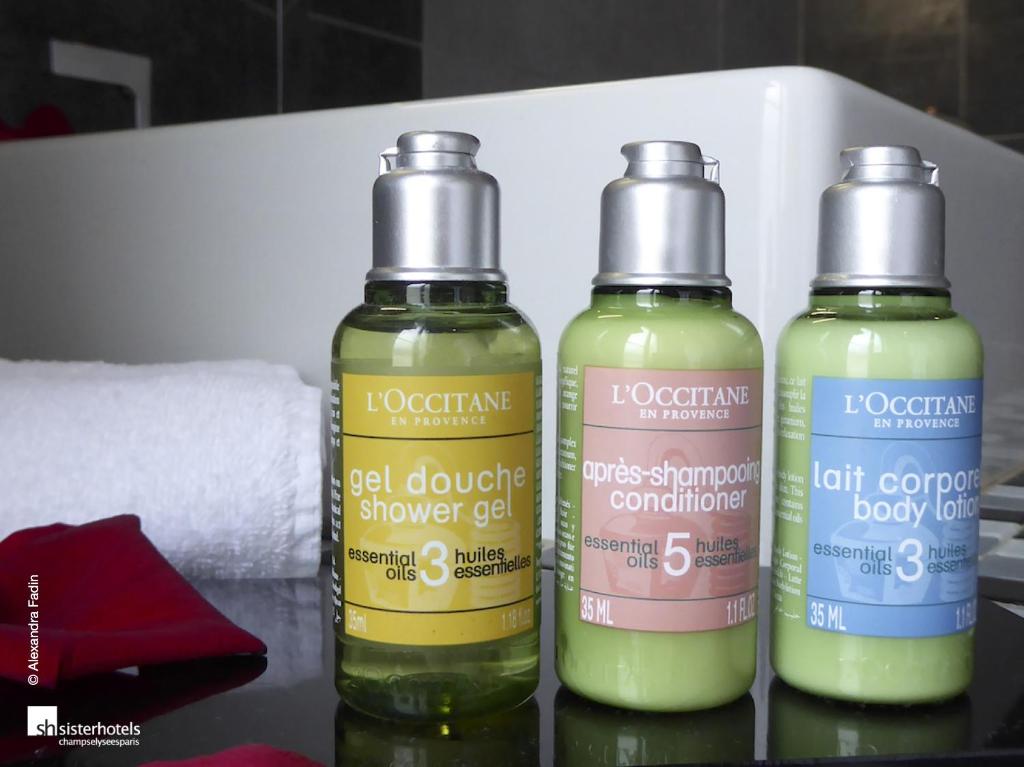 Hôtel Bassano - Resim 27