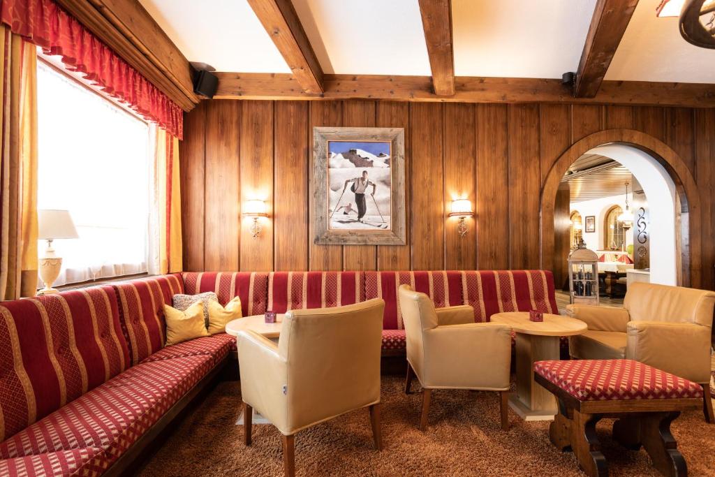 Posezení v ubytování Hotel Alpina Superior