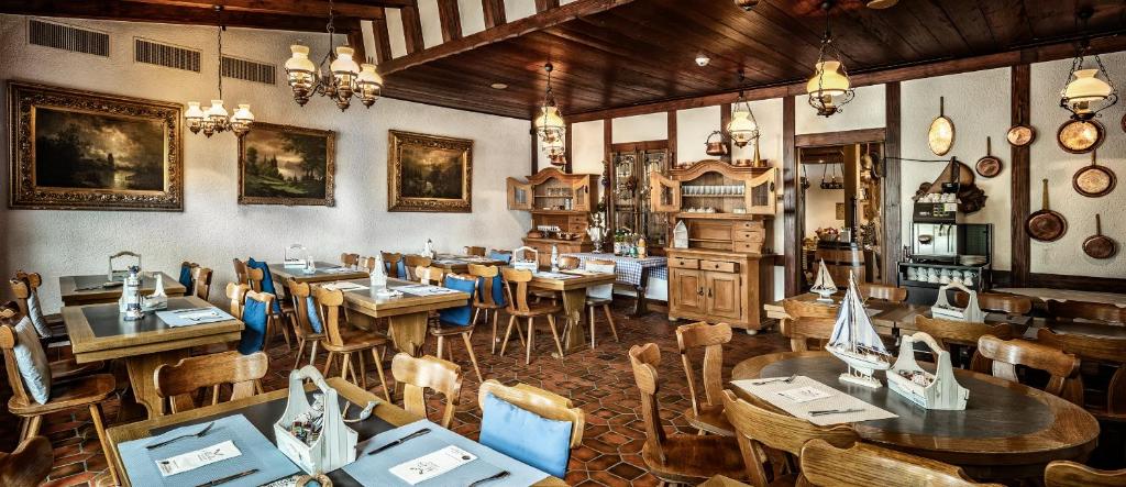 Restaurace v ubytování Seehotel Baumgarten