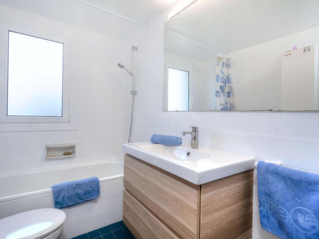 Kúpeľňa v ubytovaní Apartment Nautic II by Interhome