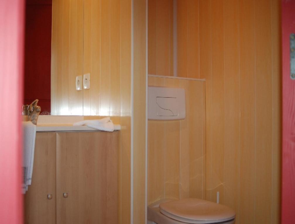 Koupelna v ubytování Le Manoir du Butel