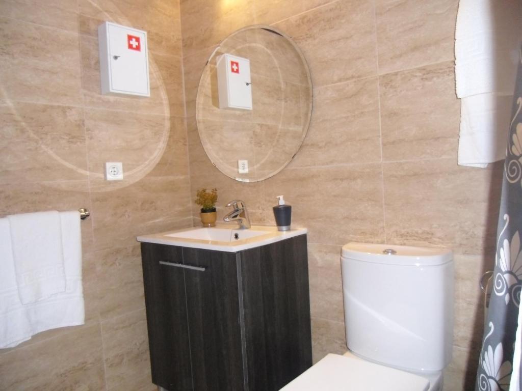 Koupelna v ubytování Atalaya del Mar