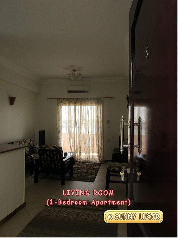 Sunny Luxor - One-Bedroom Apartment