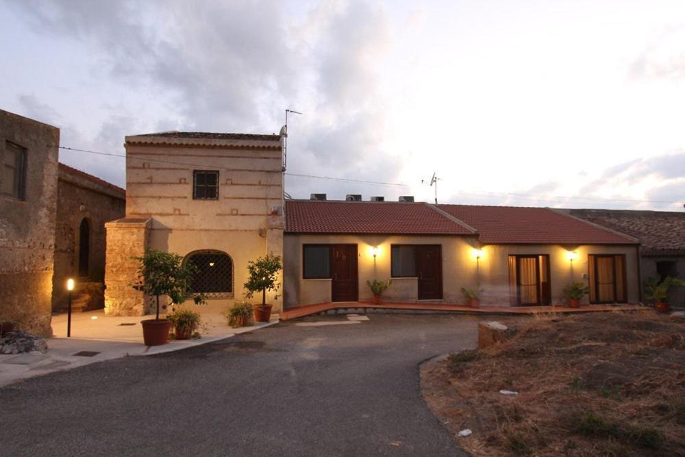 Turismo Rurale Al Benefizio - Habitación Triple Confort