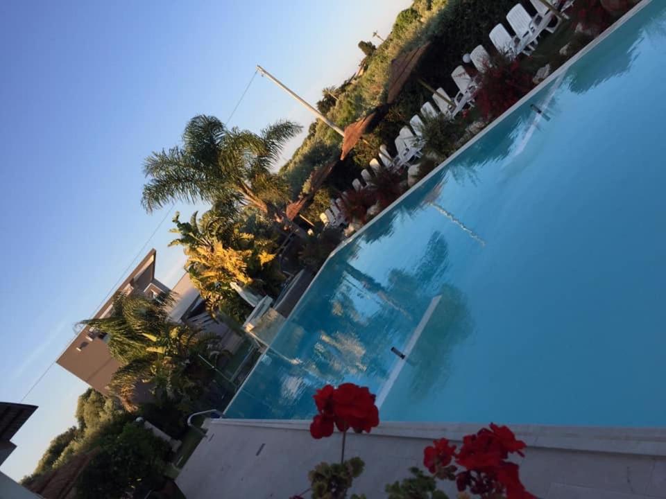 Bazén v ubytování Saija Resort nebo v jeho okolí