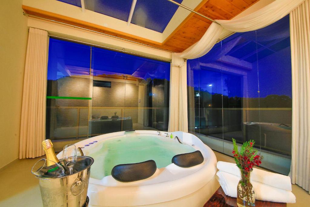 Mejores Hoteles en Monteverde, Costa Rica 203636884