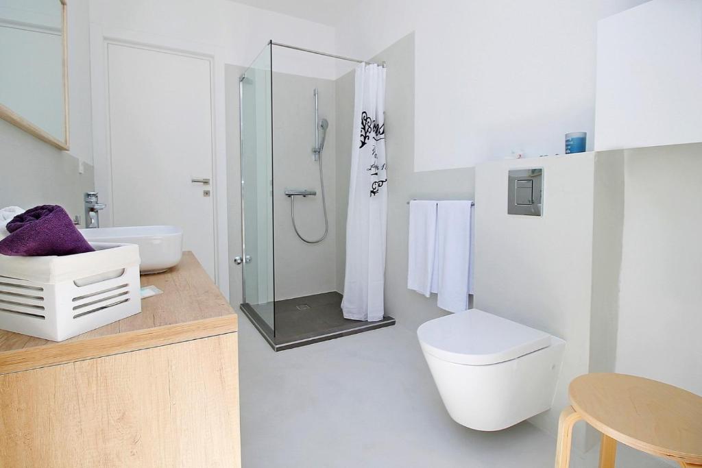 Kúpeľňa v ubytovaní Villa V - private pool, special location & surroundings